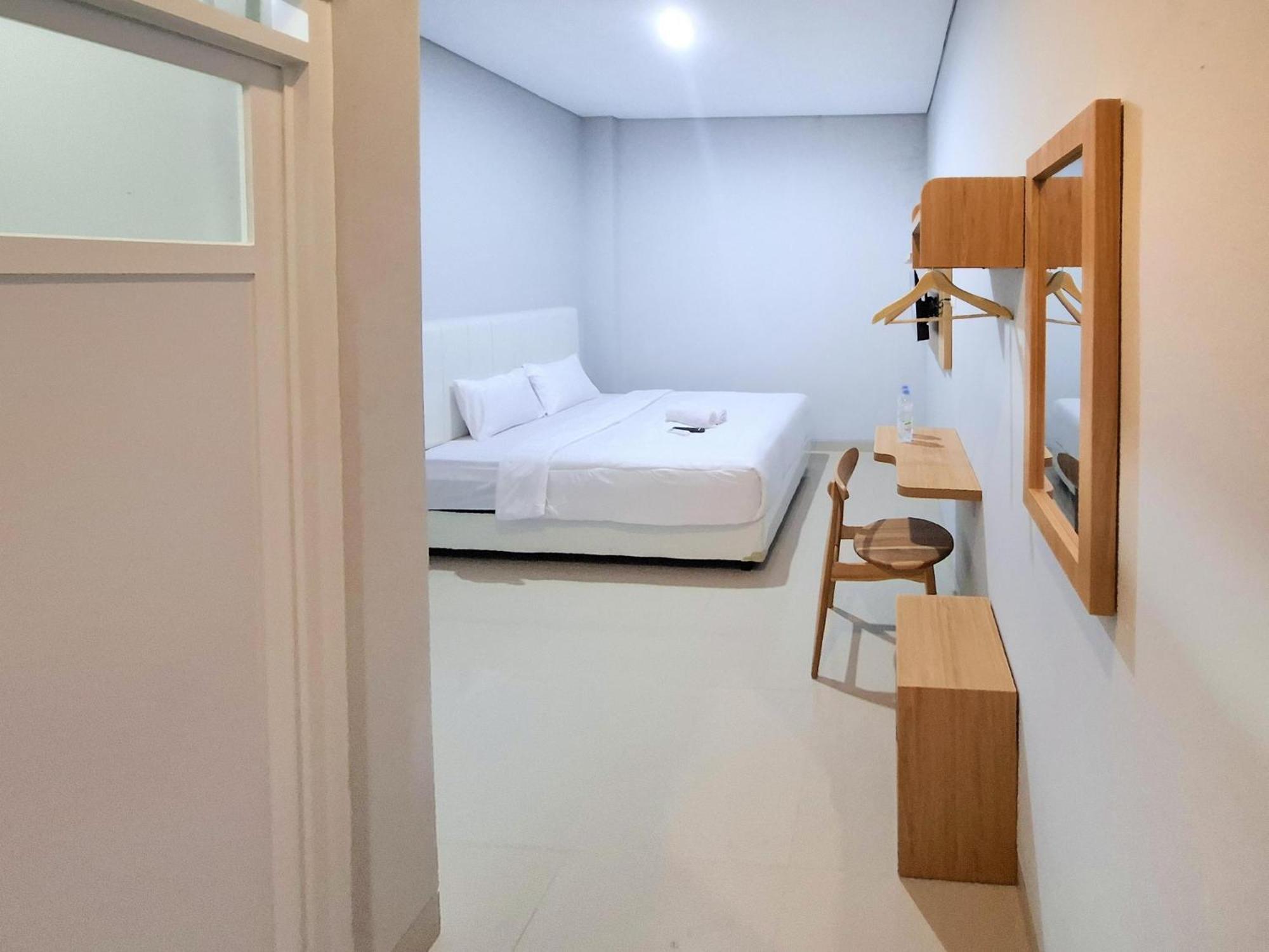 Daffa Syariah Near Jogja Mall Mitra Reddoorz Cebongan